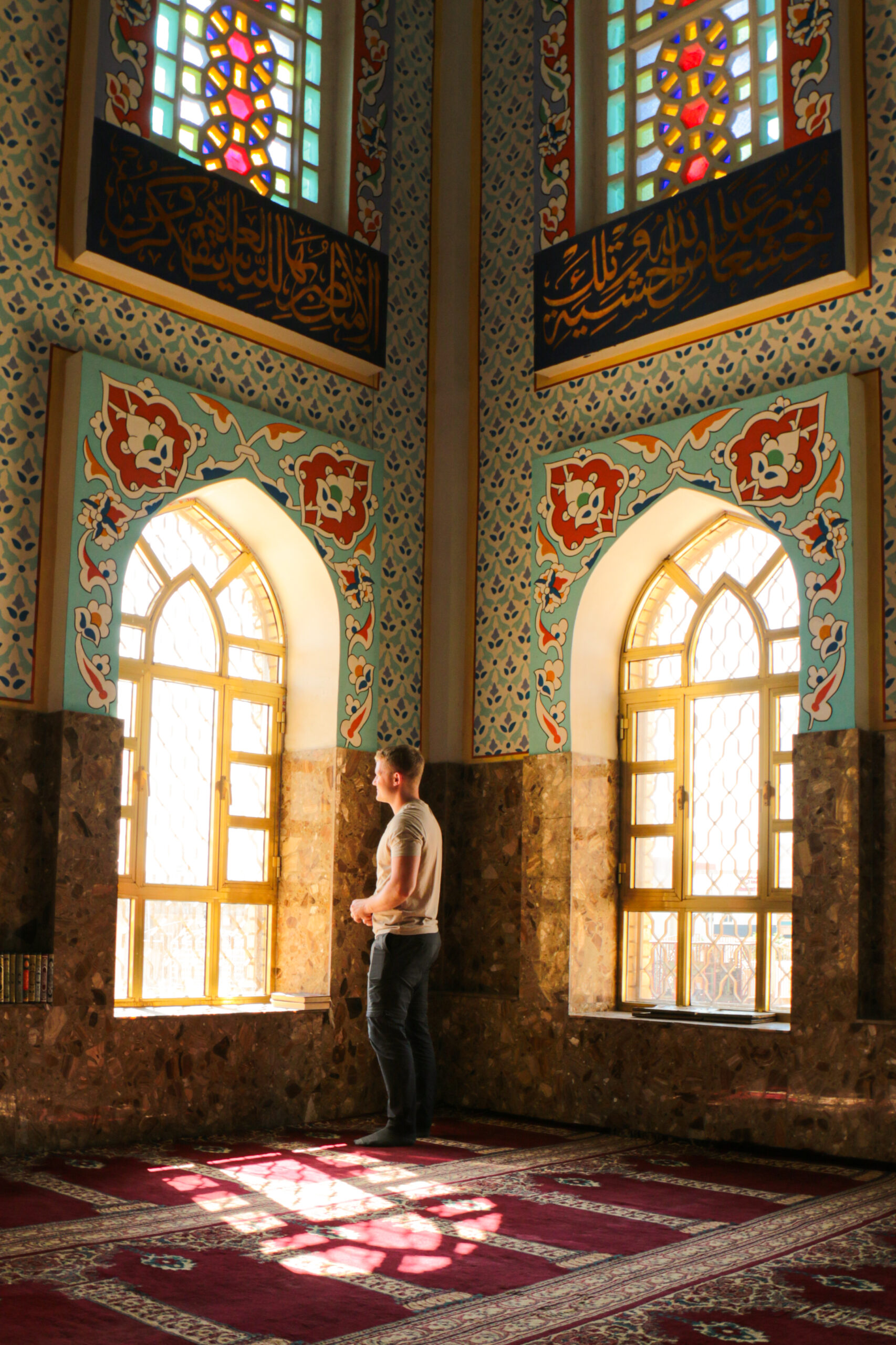 Inside Jalil Khayat Mosque in Erbil
